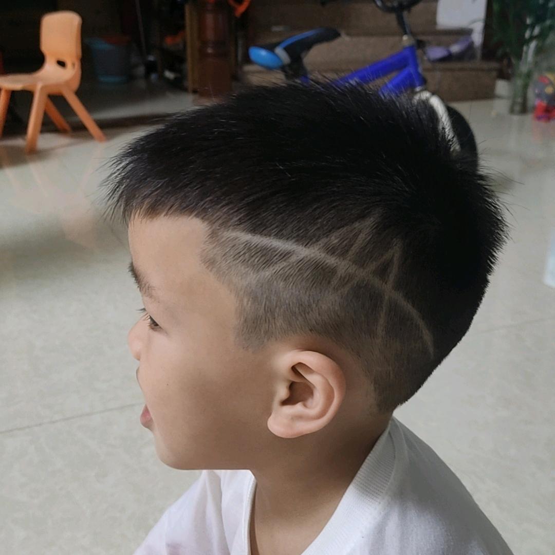 为爱奔跑加油，拒绝连赞