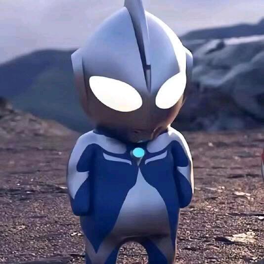 小怪兽家的奥特曼