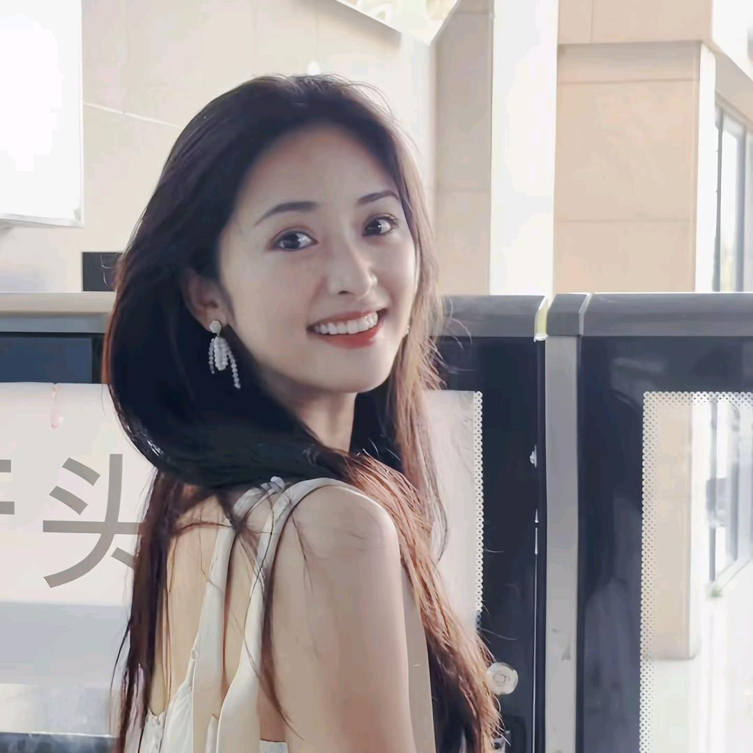 🌈小熊今天早睡了吗🌈