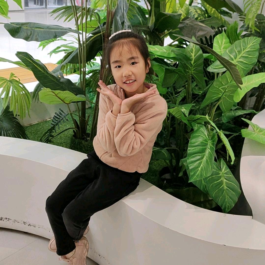 曈曈奶奶🙏(每天点到限赞👍)🌹