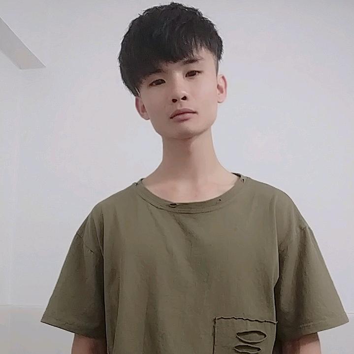 天天喝茶的木乃伊.