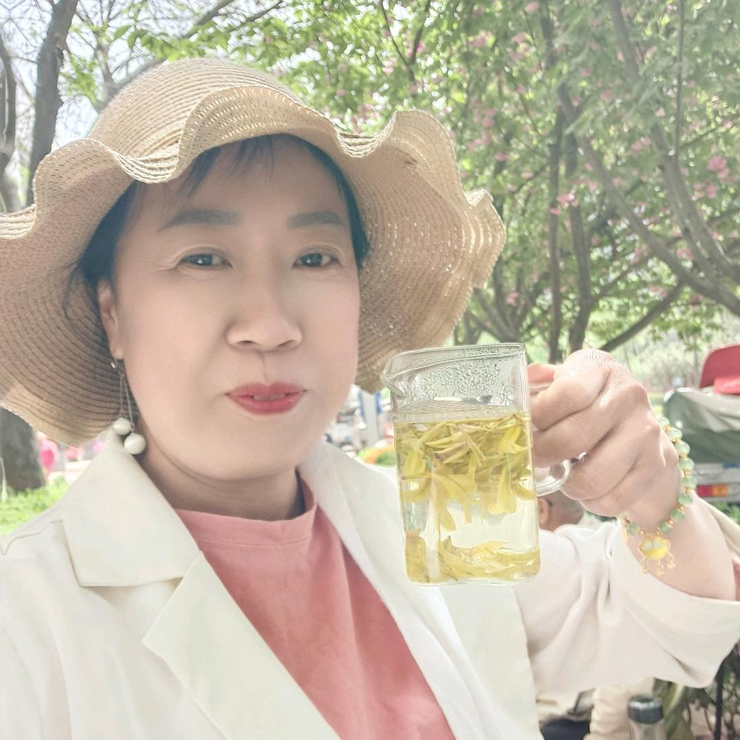 花语茗茶阿杜
