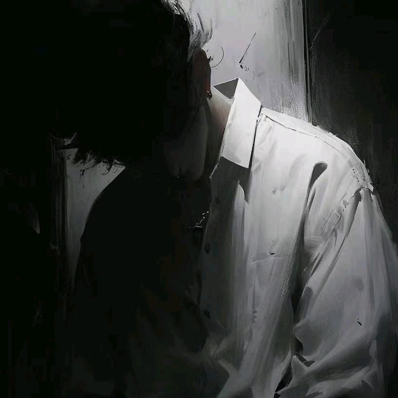 眼中的她