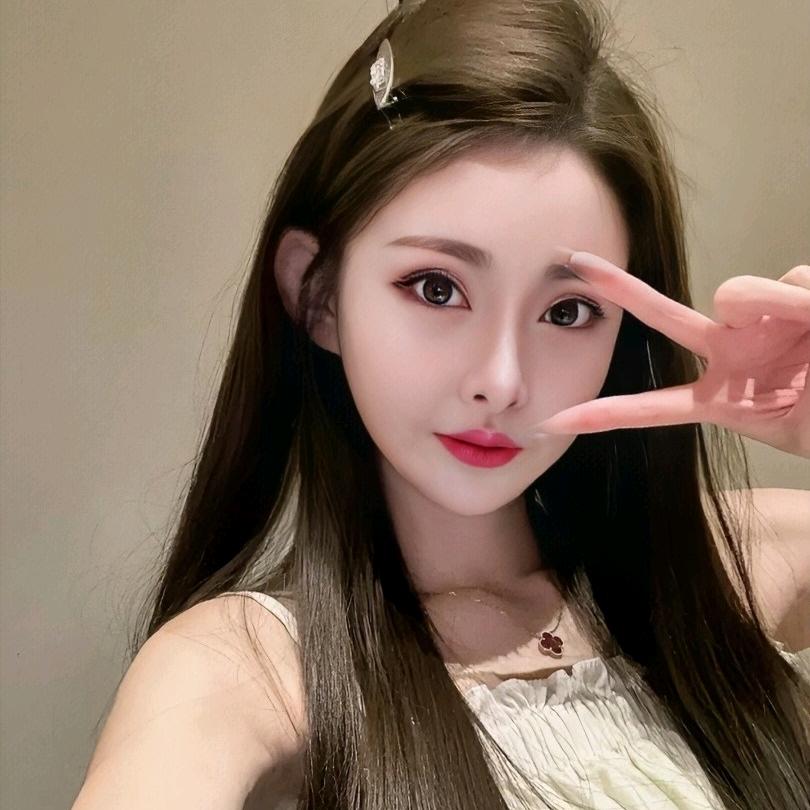 莹莹👑