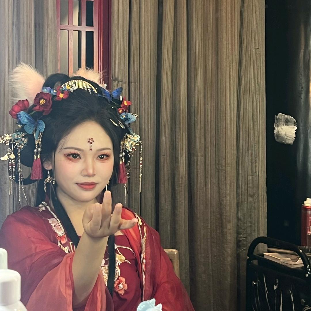 唐唐小毅