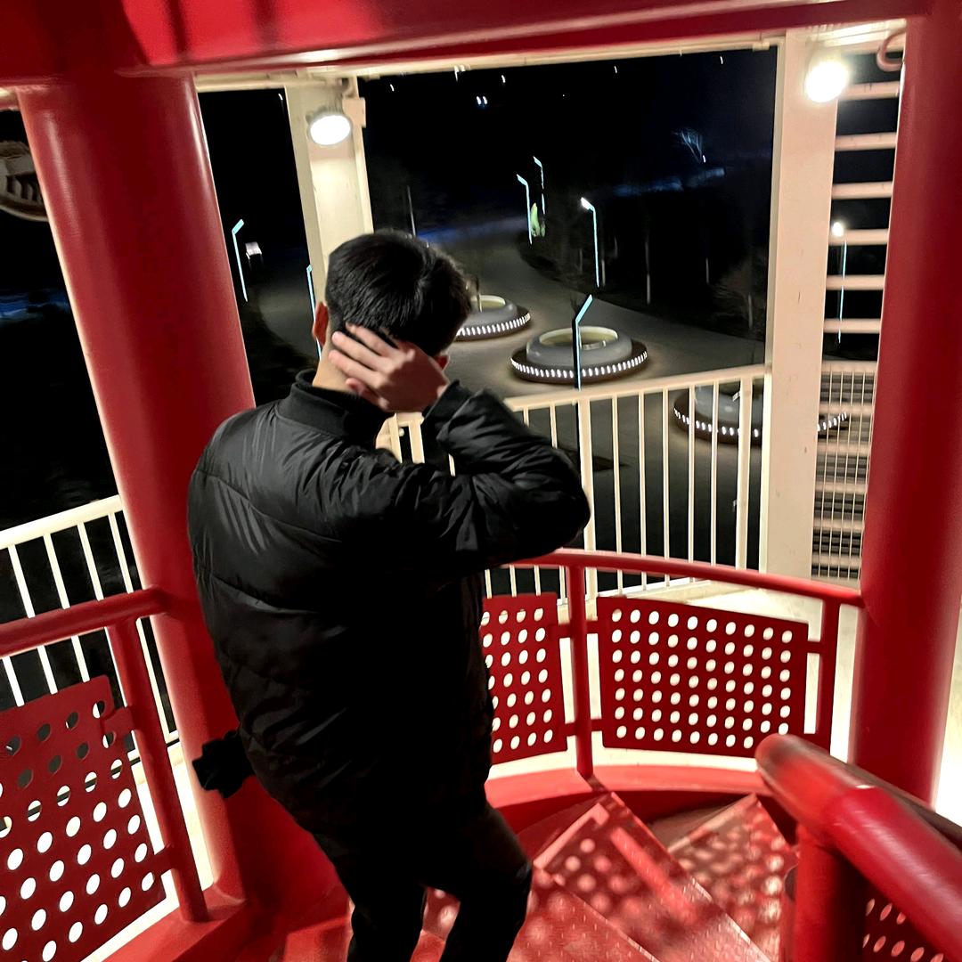 张宇豪       .