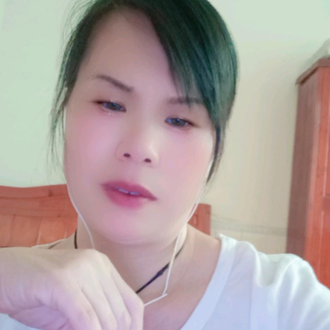 杨英
