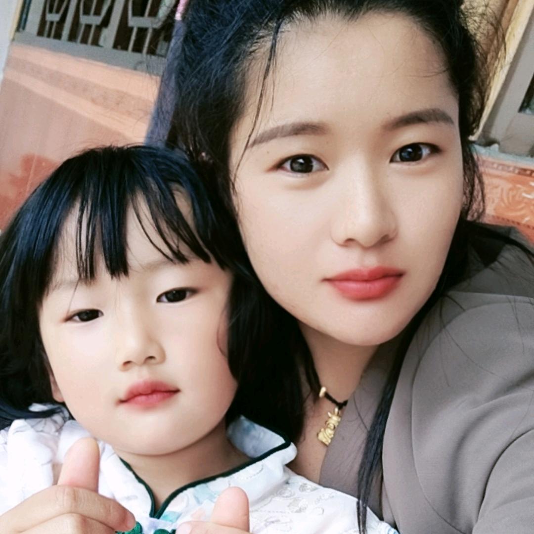 💕钢筋工💕小颜