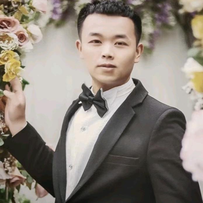 骑着小毛驴