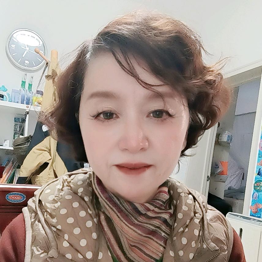 成英