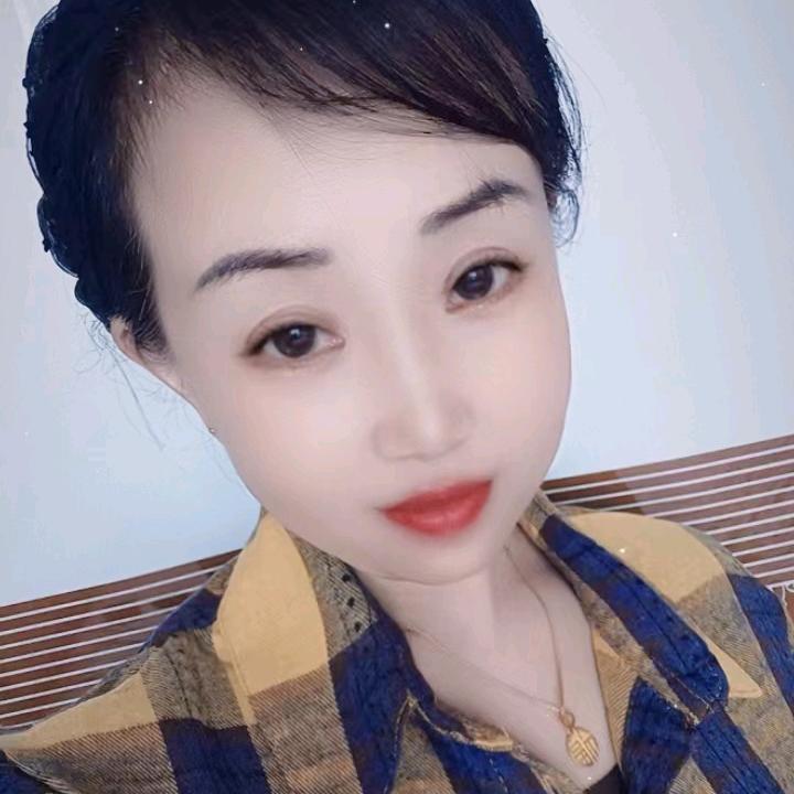 辉辉护肤