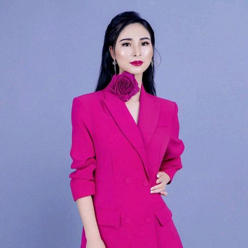 健丽夫公司高级合伙人古丽小号