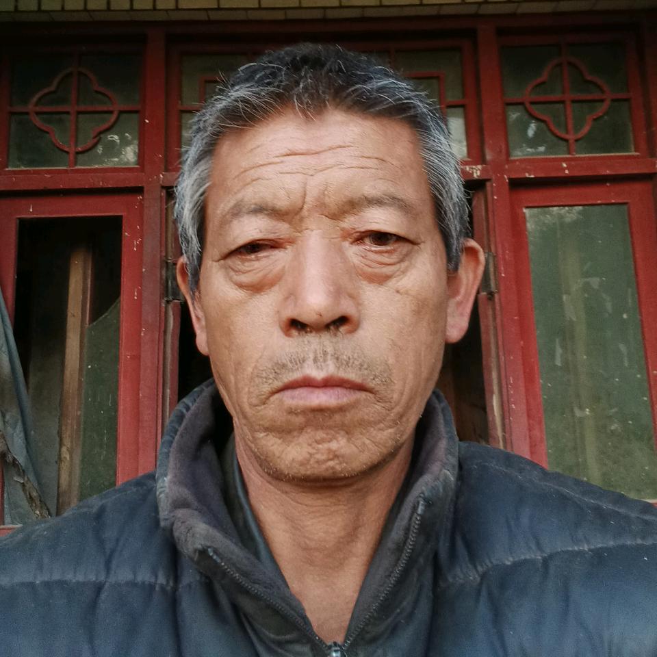 🍓张跟全🍓早上8点开播