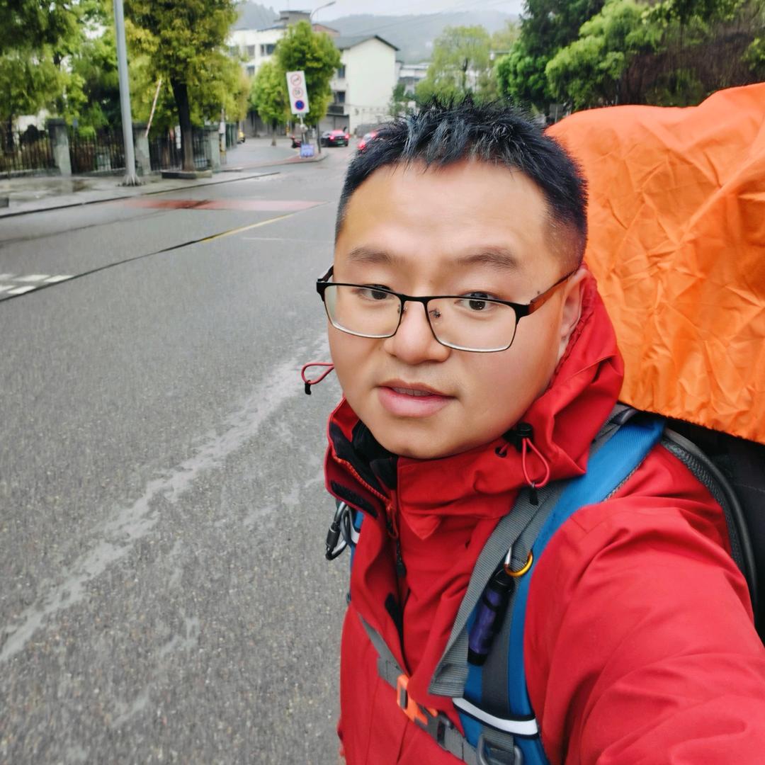 重庆璧山眼镜老表  摩旅海南