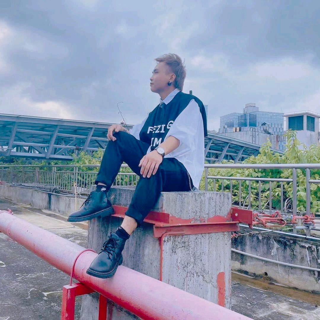 C Future烫染造型形象设计官方号