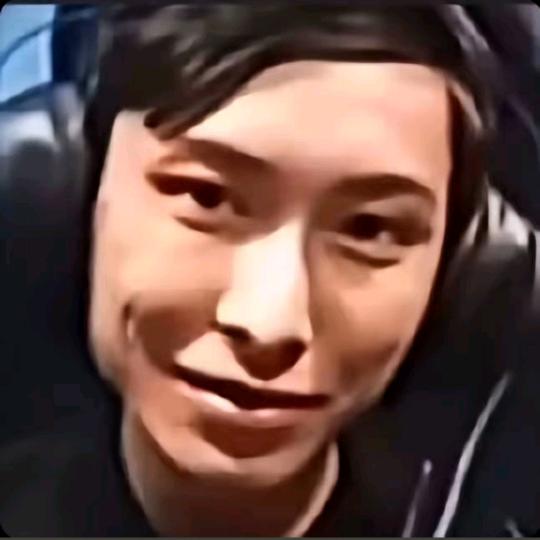 长春不与枫离