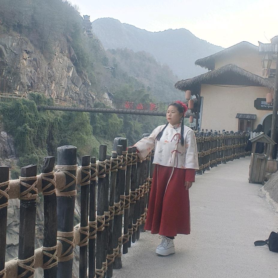 天山雪莲