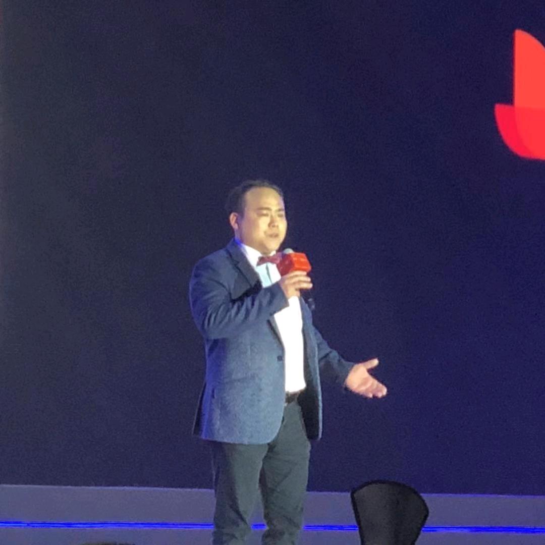 80后李同学