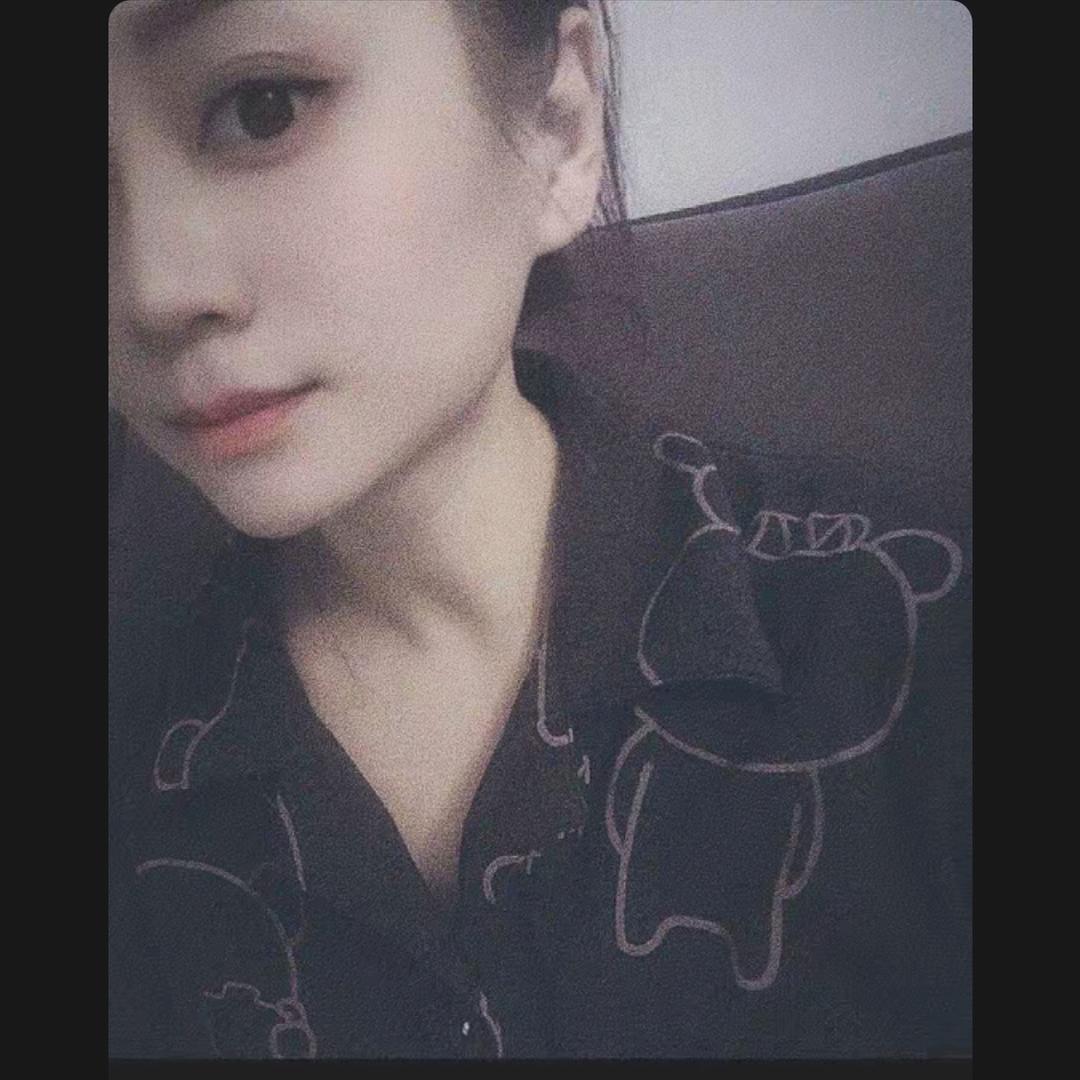 小妞