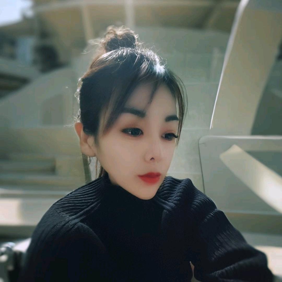 莲深暖光
