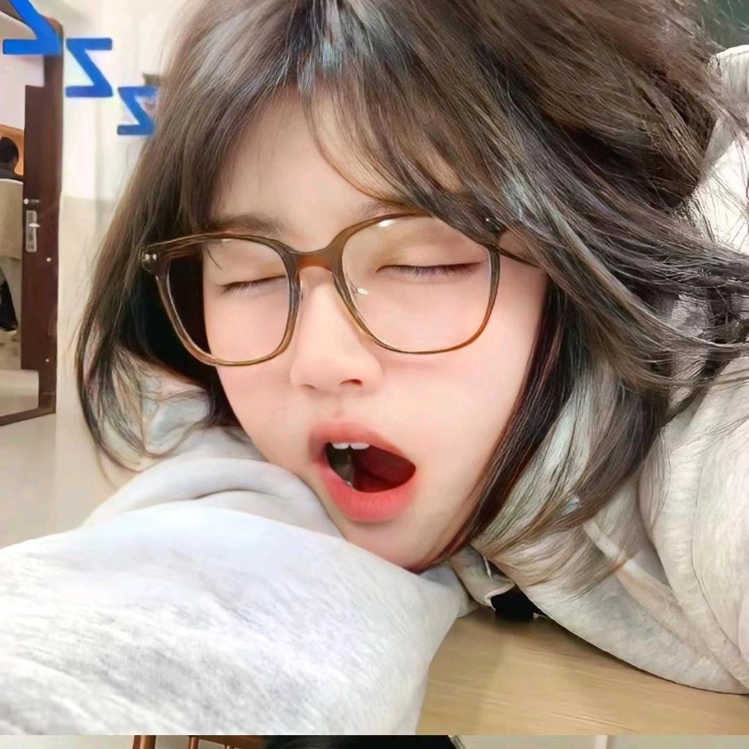 爱吃小蛋糕