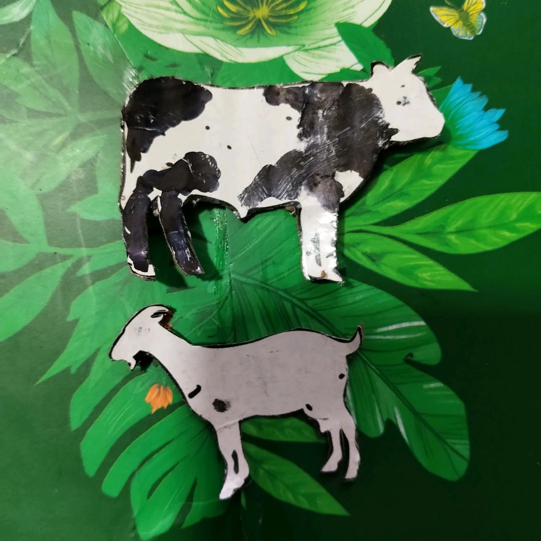 朱犇羴(朱本山)