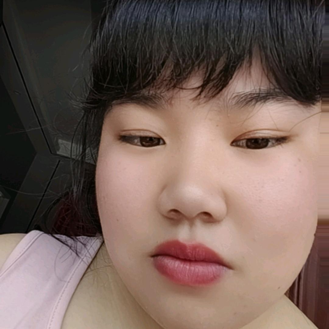 龚笑笑