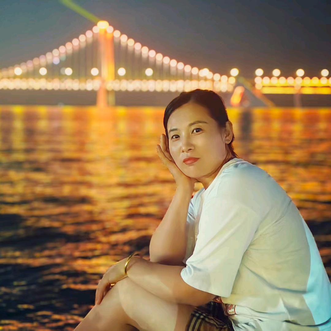 @静静吖🌈（÷窗严选）