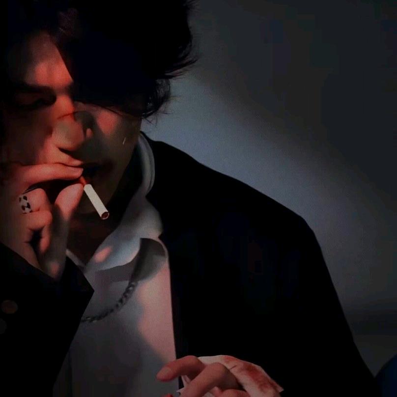 Y.G发型师黄老师