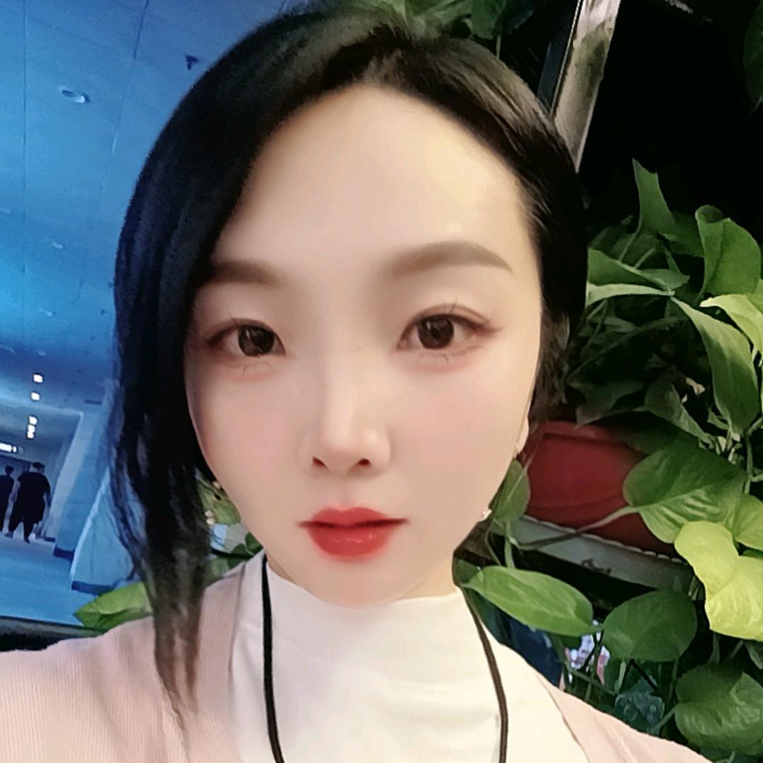 潘玥汐      （连赞拉黑）