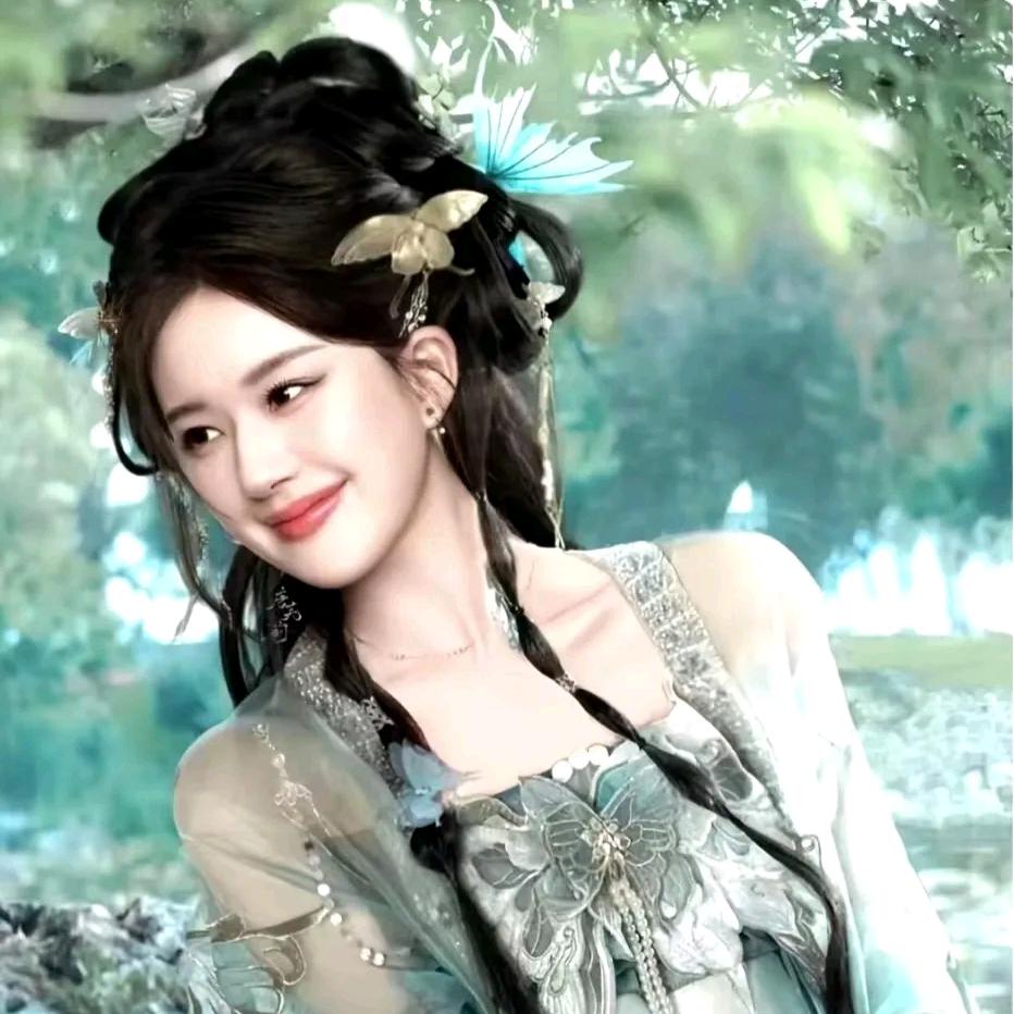 苏奈露₍˄·͈༝·͈˄*₎◞ ̑̑