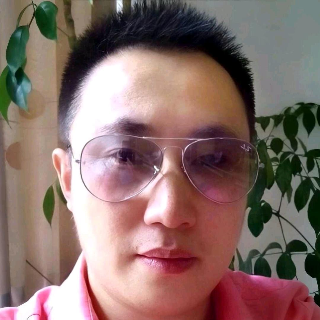 青年老王