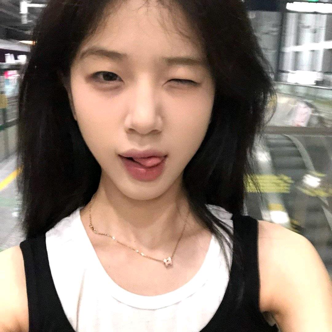 想要单眼皮