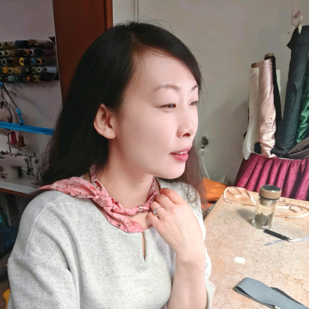 蔡金金服装设计美学馆