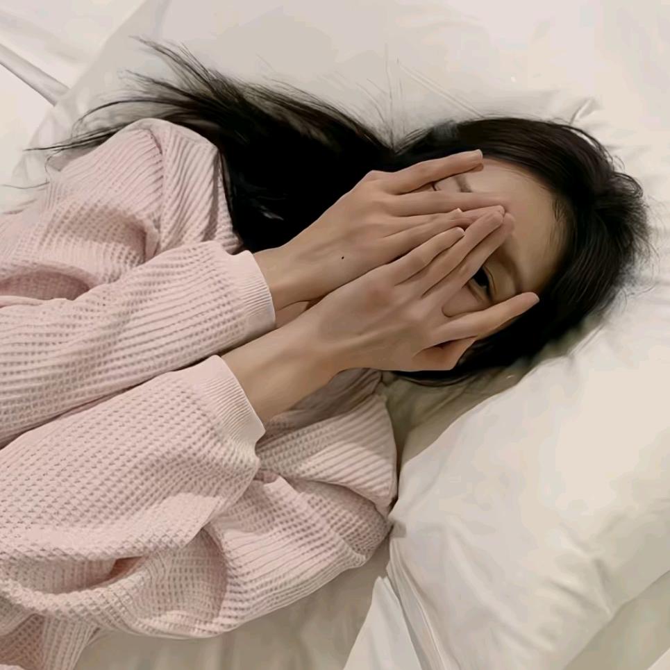 一口肥肉哇哇吐