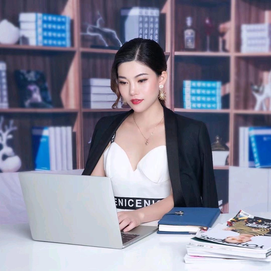 梵悦美商学院-曹院长