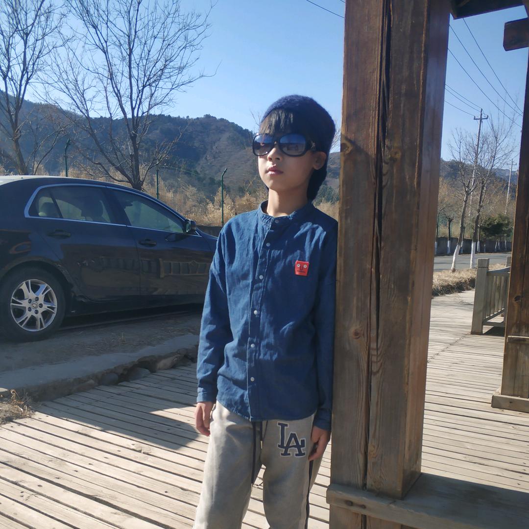 会打拳的摔跤小姐妹