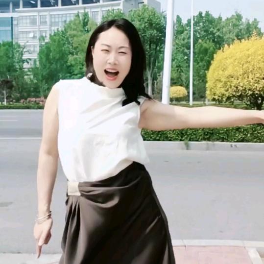 安妮（陈三姐）