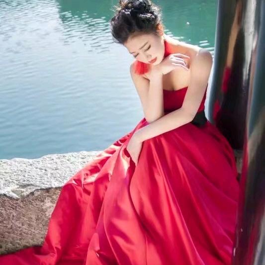 【凉了时光(ಡωಡ) 伤了心】