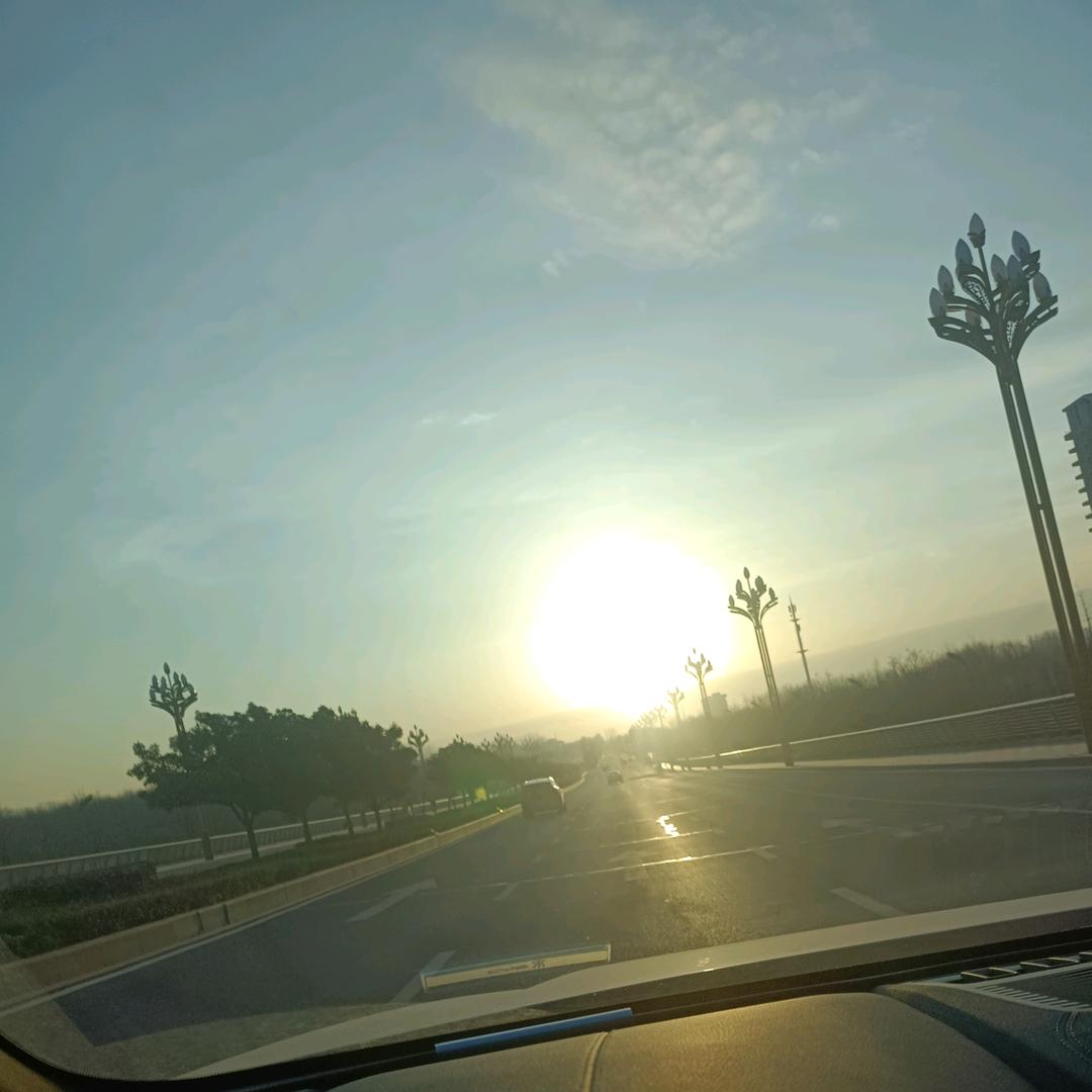 开心串串香麻辣烫