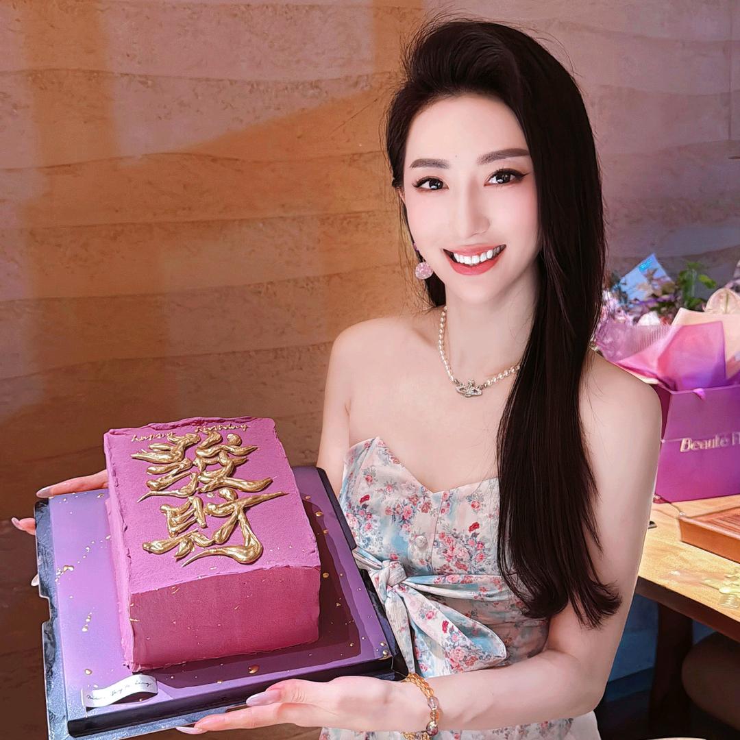 杨浪浪🌊