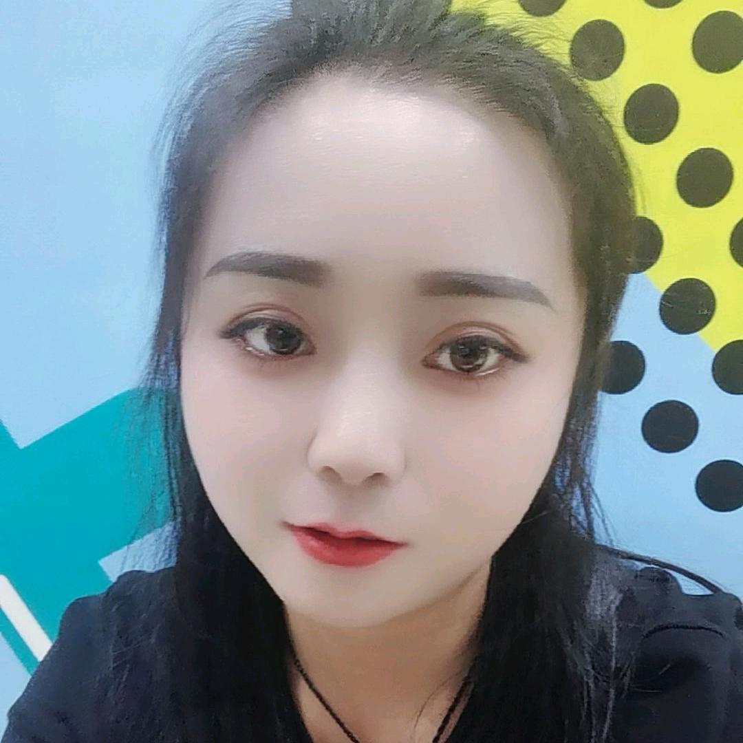笑得像小屁孩