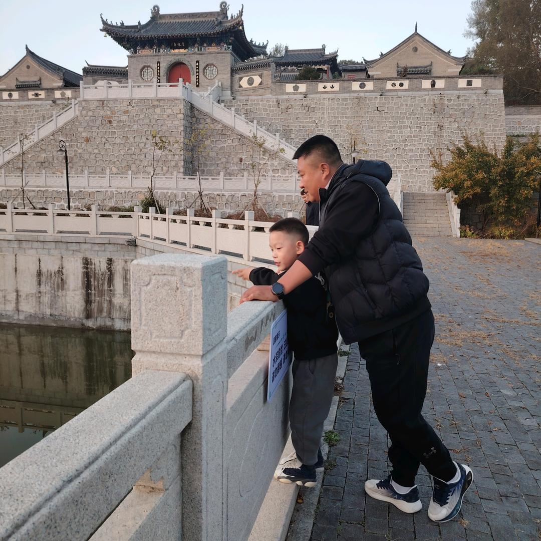 `’゜關註磊哥_彡゜