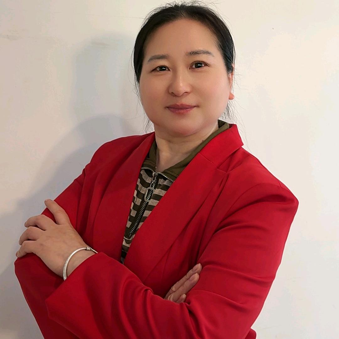 谢梅杰家政老师