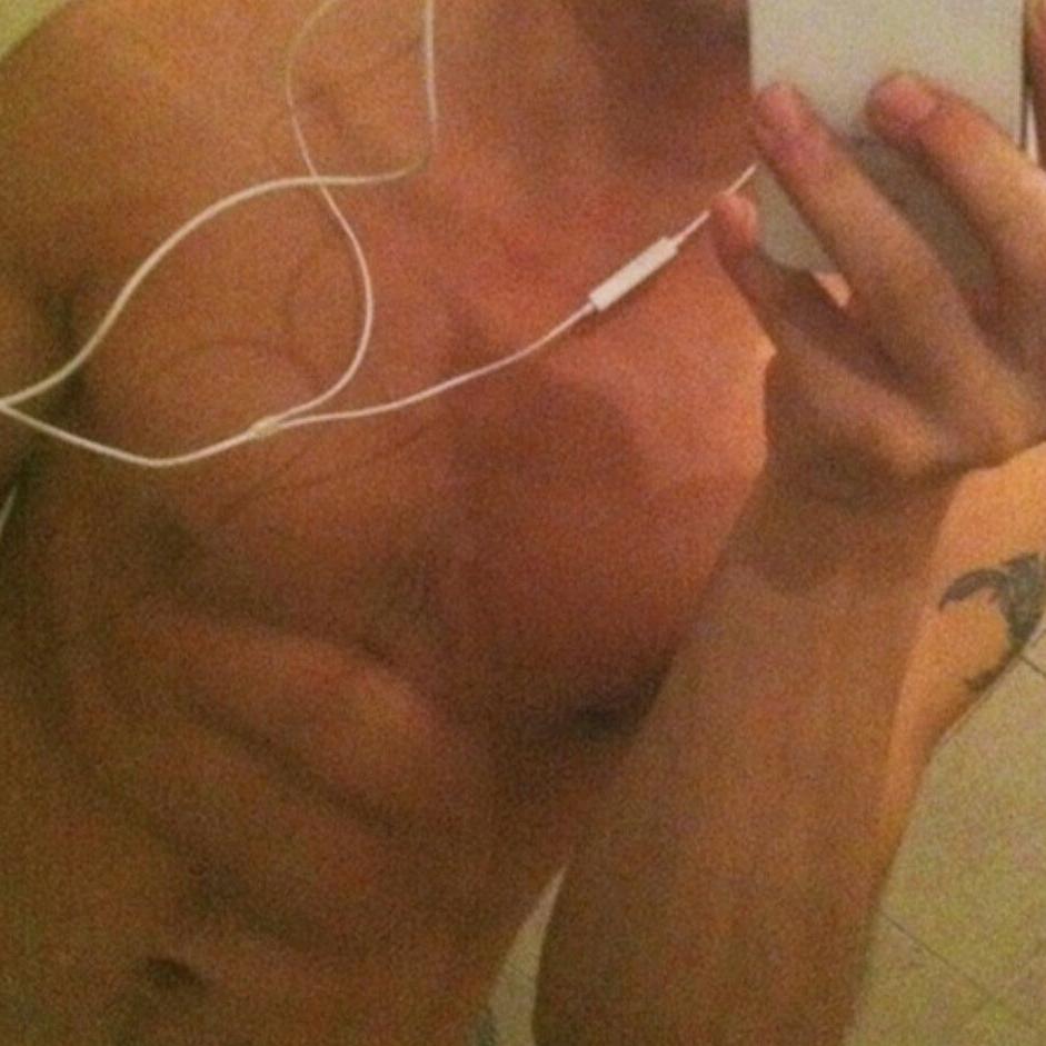 @是胡子不是福子