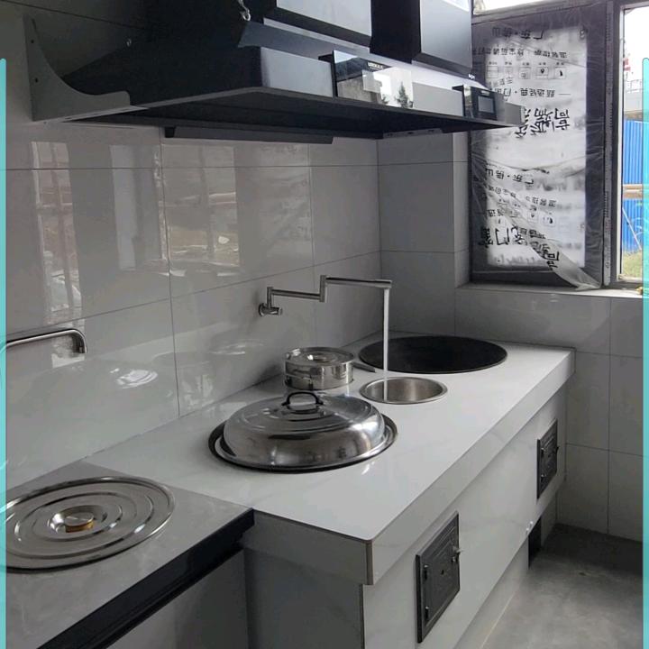 舒工建灶（柴火灶）