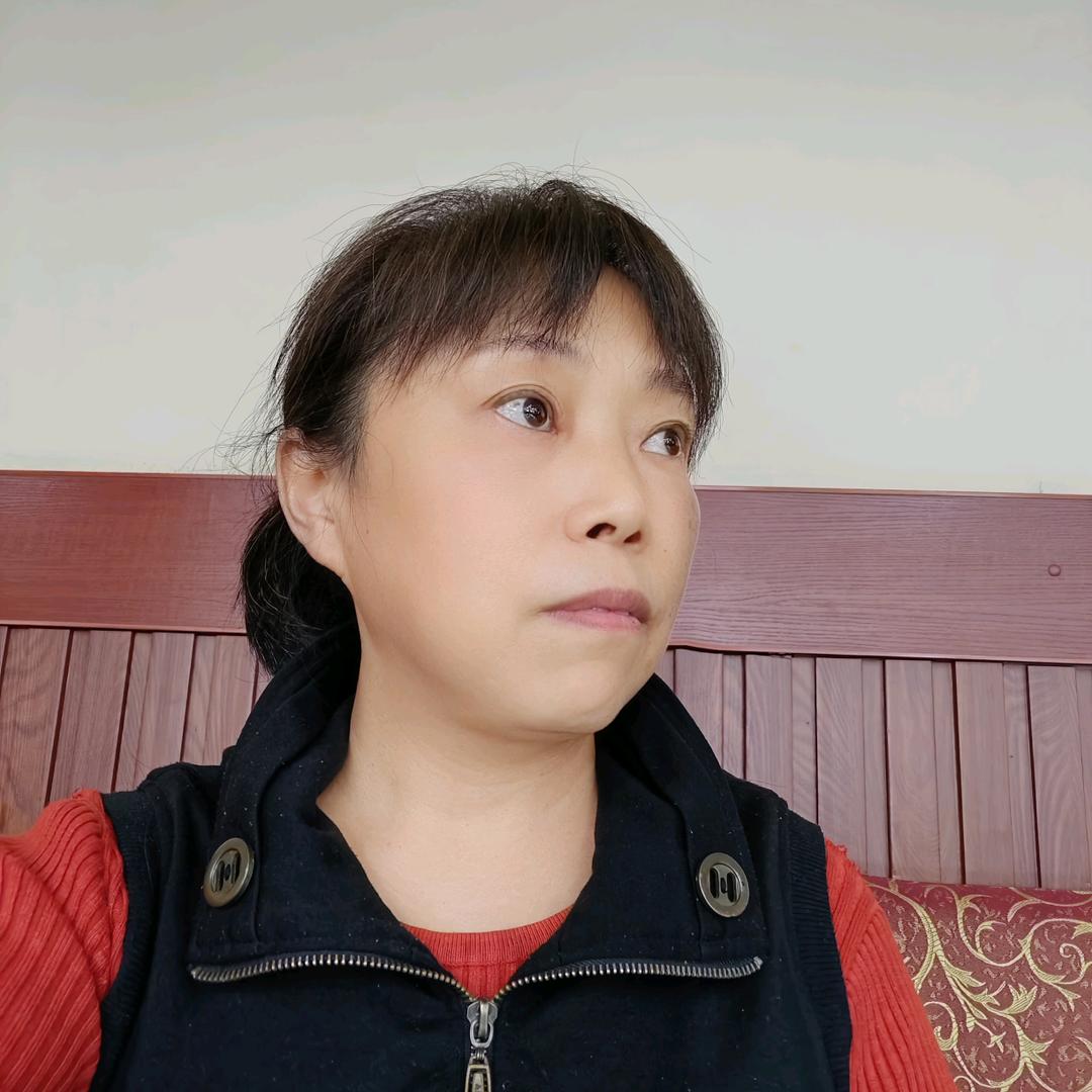 闷闷姐
