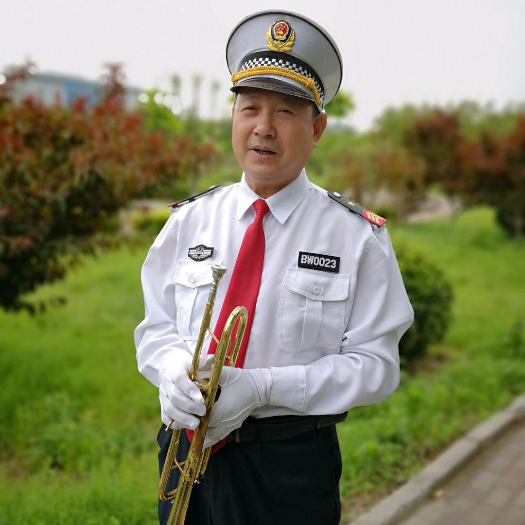 小号手王占民