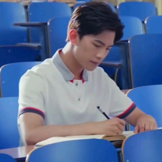 洋望星辰📝（小兔)（见过杨洋版)