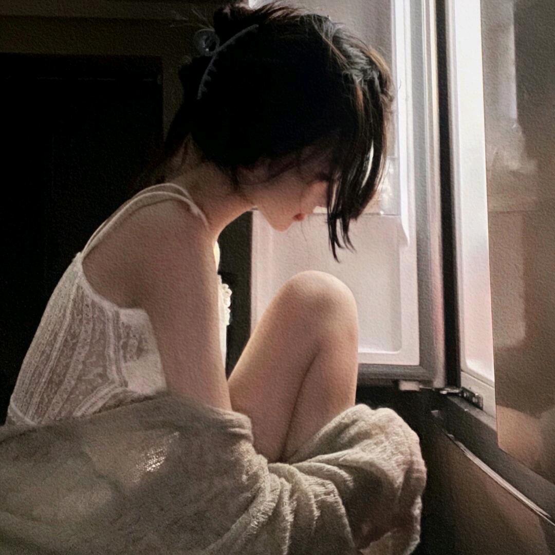 蓄满星星的池塘.